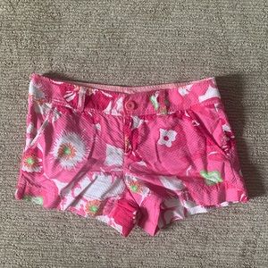 Lilly Pulitzer Cherry Begonia shorts